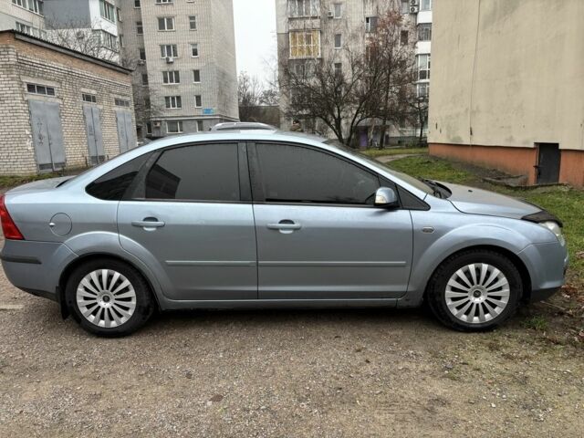 Синій Форд Фокус, об'ємом двигуна 1.6 л та пробігом 308 тис. км за 3800 $, фото 7 на Automoto.ua