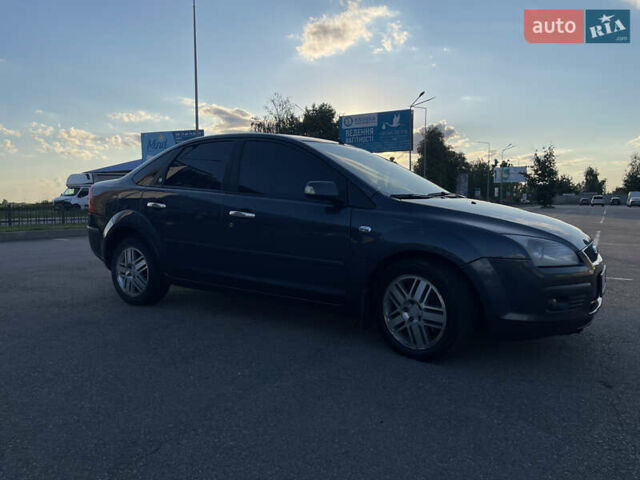 Форд Фокус 2006 в Киеве на Automoto.ua Синий Форд Фокус, объемом двигателя 2 л и пробегом 296 тыс. км за 4200 $, фото 3 на Automoto.ua