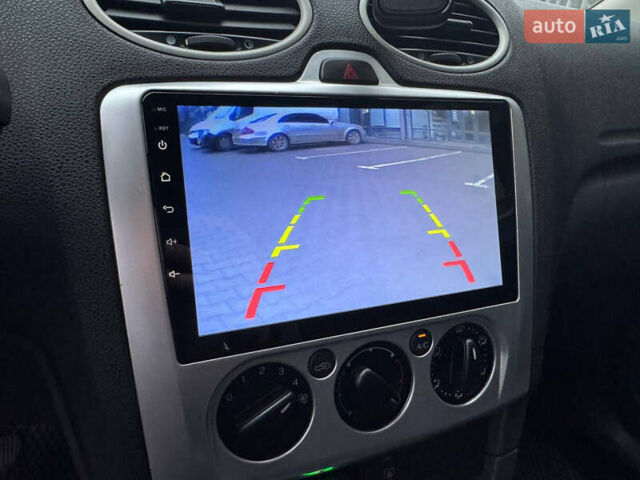 Синій Форд Фокус, об'ємом двигуна 1.6 л та пробігом 298 тис. км за 3900 $, фото 22 на Automoto.ua