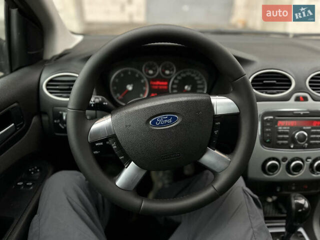 Синій Форд Фокус, об'ємом двигуна 1.6 л та пробігом 237 тис. км за 5300 $, фото 34 на Automoto.ua
