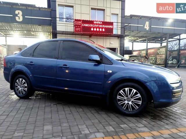 Синий Форд Фокус, объемом двигателя 1.6 л и пробегом 259 тыс. км за 4000 $, фото 16 на Automoto.ua