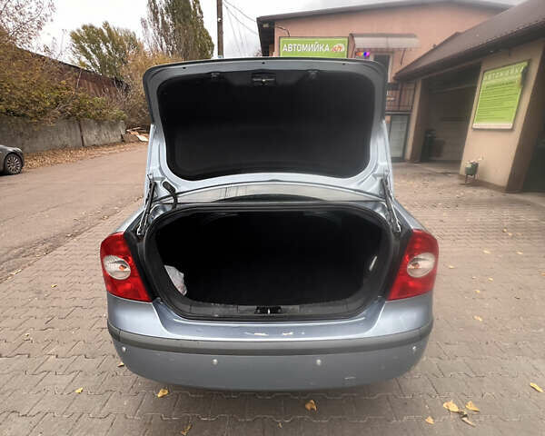 Синий Форд Фокус, объемом двигателя 1.6 л и пробегом 347 тыс. км за 4600 $, фото 12 на Automoto.ua