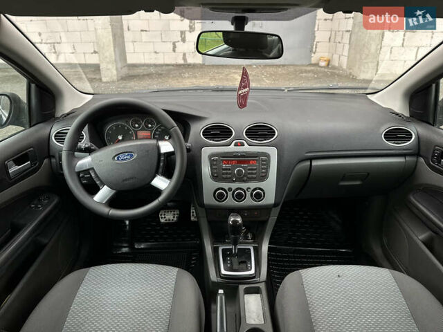 Синій Форд Фокус, об'ємом двигуна 1.6 л та пробігом 237 тис. км за 5300 $, фото 27 на Automoto.ua