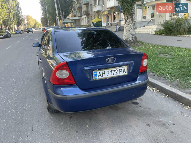 Синий Форд Фокус, объемом двигателя 1.6 л и пробегом 320 тыс. км за 4500 $, фото 5 на Automoto.ua