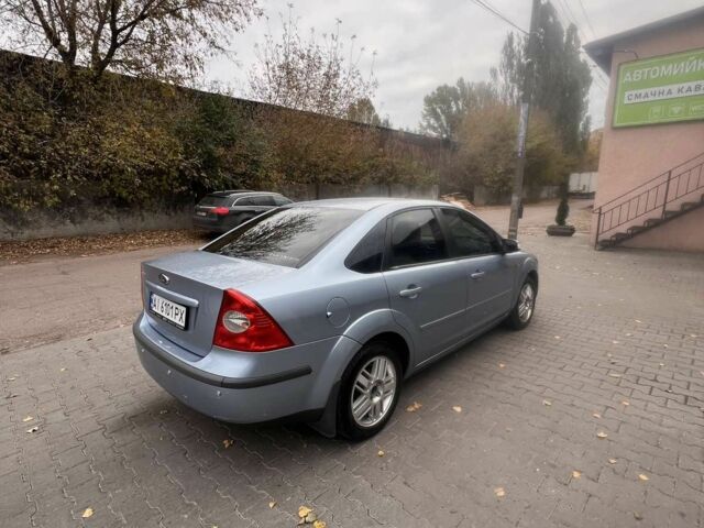 Синий Форд Фокус, объемом двигателя 1.6 л и пробегом 347 тыс. км за 4600 $, фото 3 на Automoto.ua