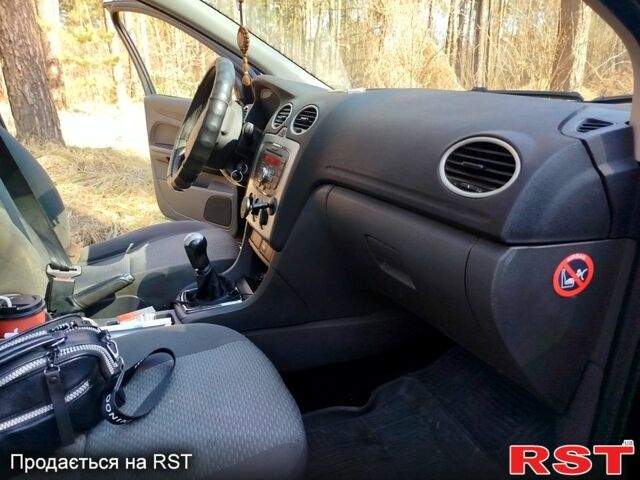 Синий Форд Фокус, объемом двигателя 1.6 л и пробегом 230 тыс. км за 4650 $, фото 1 на Automoto.ua
