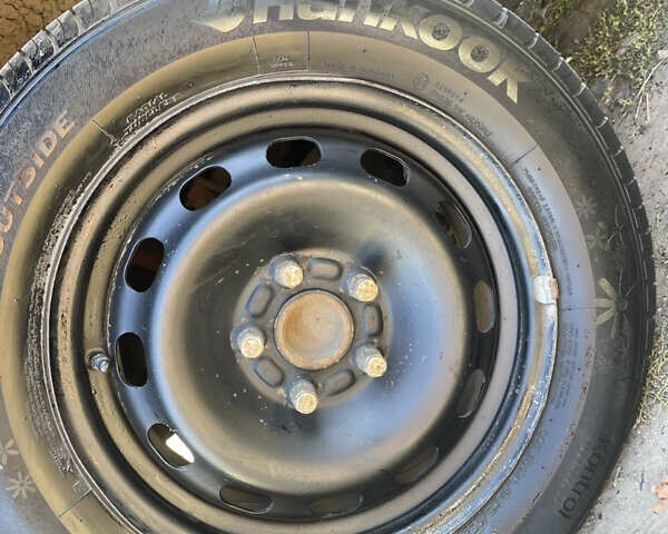 Синий Форд Фокус, объемом двигателя 1.6 л и пробегом 320 тыс. км за 4500 $, фото 13 на Automoto.ua