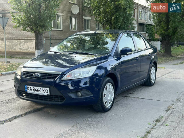 Синий Форд Фокус, объемом двигателя 1.6 л и пробегом 217 тыс. км за 4300 $, фото 4 на Automoto.ua