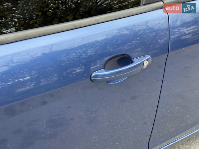 Синий Форд Фокус, объемом двигателя 1.6 л и пробегом 316 тыс. км за 4499 $, фото 21 на Automoto.ua