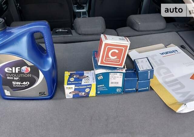 Синій Форд Фокус, об'ємом двигуна 1.6 л та пробігом 198 тис. км за 6000 $, фото 58 на Automoto.ua