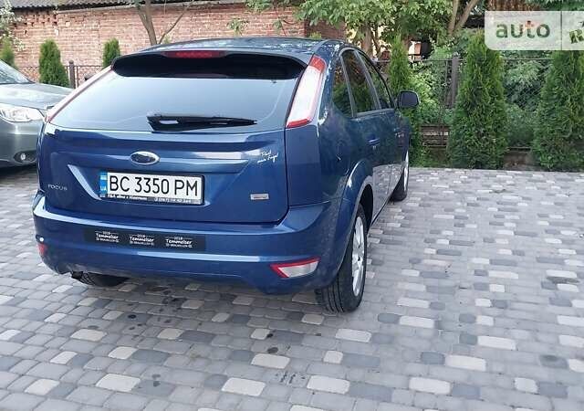 Синій Форд Фокус, об'ємом двигуна 1.6 л та пробігом 198 тис. км за 6000 $, фото 18 на Automoto.ua