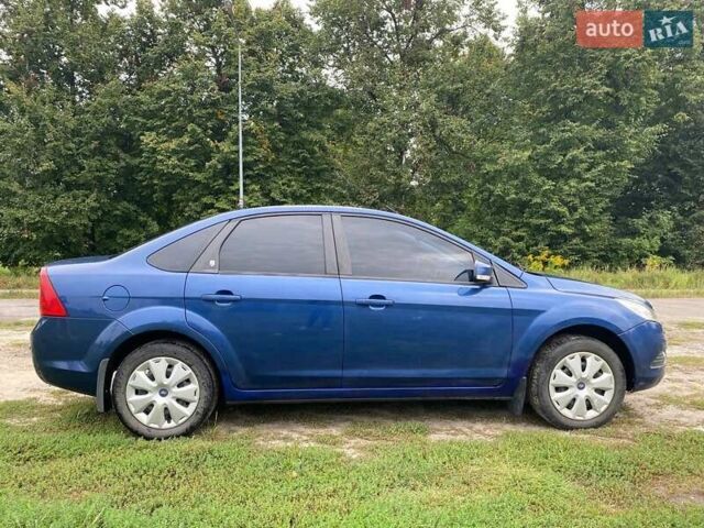 Синий Форд Фокус, объемом двигателя 1.6 л и пробегом 270 тыс. км за 5600 $, фото 38 на Automoto.ua