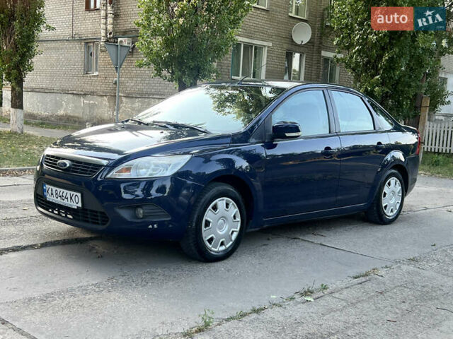 Синий Форд Фокус, объемом двигателя 1.6 л и пробегом 217 тыс. км за 4300 $, фото 6 на Automoto.ua