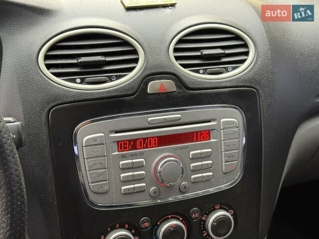 Синий Форд Фокус, объемом двигателя 1.6 л и пробегом 316 тыс. км за 4499 $, фото 41 на Automoto.ua