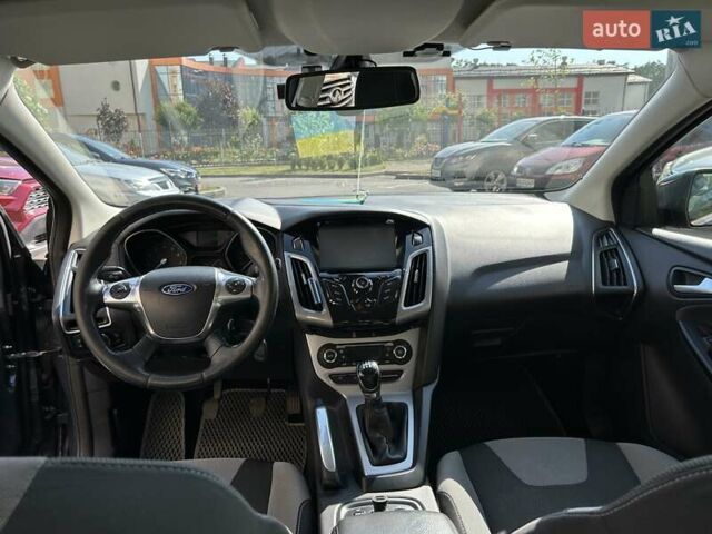 Синій Форд Фокус, об'ємом двигуна 1.6 л та пробігом 147 тис. км за 7799 $, фото 63 на Automoto.ua