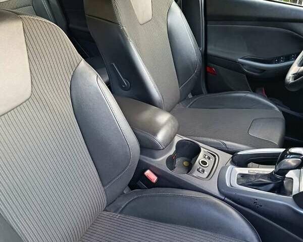 Синий Форд Фокус, объемом двигателя 2 л и пробегом 250 тыс. км за 7800 $, фото 11 на Automoto.ua