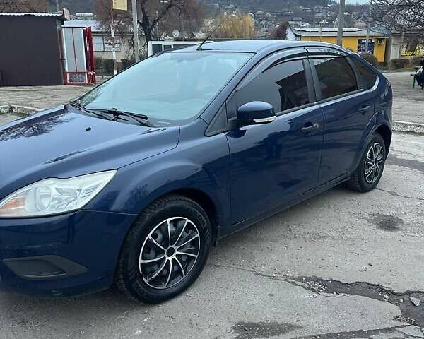 Синий Форд Фокус, объемом двигателя 1.39 л и пробегом 173 тыс. км за 5500 $, фото 4 на Automoto.ua