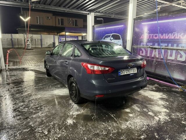 Синий Форд Фокус, объемом двигателя 1.6 л и пробегом 250 тыс. км за 3300 $, фото 6 на Automoto.ua