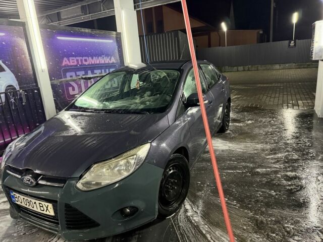 Синий Форд Фокус, объемом двигателя 1.6 л и пробегом 250 тыс. км за 3300 $, фото 3 на Automoto.ua