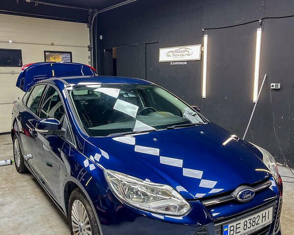 Синий Форд Фокус, объемом двигателя 1.6 л и пробегом 260 тыс. км за 7300 $, фото 1 на Automoto.ua