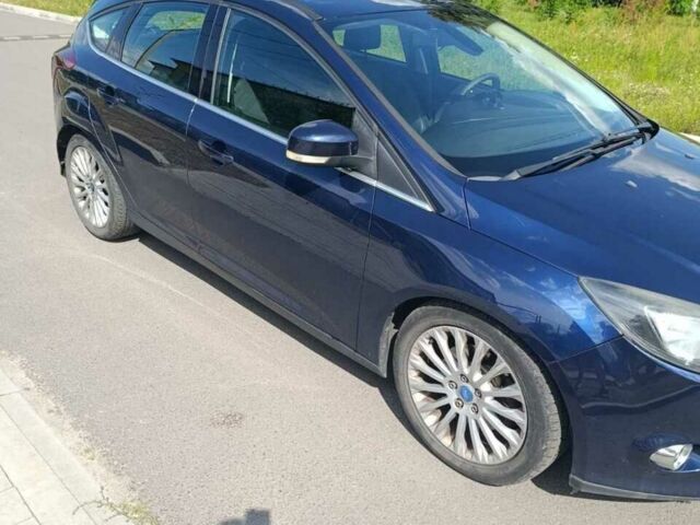 Синій Форд Фокус, об'ємом двигуна 2 л та пробігом 250 тис. км за 7700 $, фото 13 на Automoto.ua