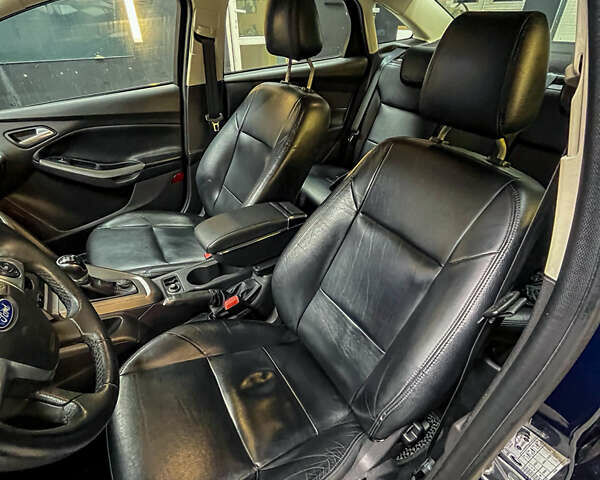 Синий Форд Фокус, объемом двигателя 1.6 л и пробегом 260 тыс. км за 7300 $, фото 21 на Automoto.ua