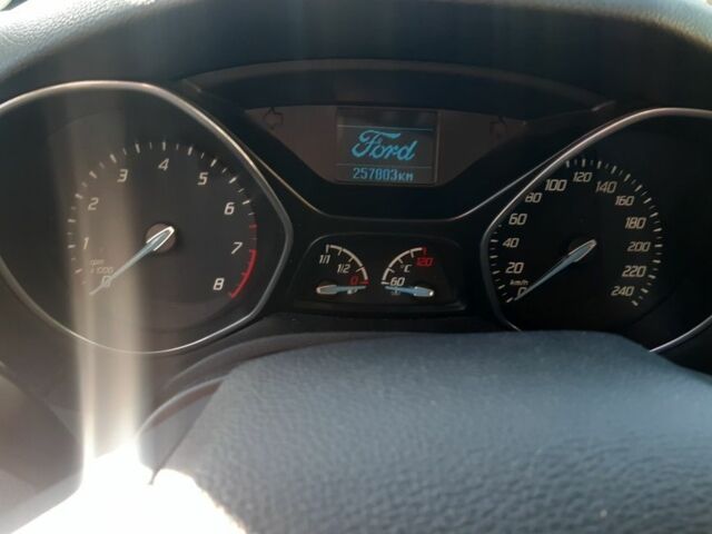 Синий Форд Фокус, объемом двигателя 1.6 л и пробегом 260 тыс. км за 6700 $, фото 18 на Automoto.ua