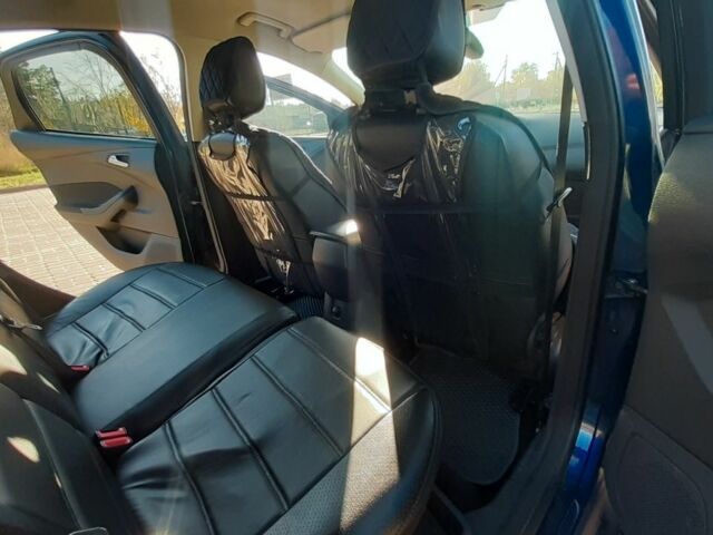 Синий Форд Фокус, объемом двигателя 1.6 л и пробегом 260 тыс. км за 6700 $, фото 8 на Automoto.ua