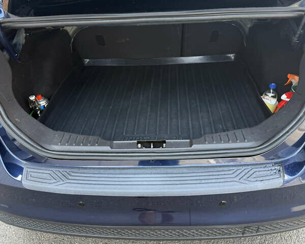 Синий Форд Фокус, объемом двигателя 1.6 л и пробегом 180 тыс. км за 9000 $, фото 10 на Automoto.ua