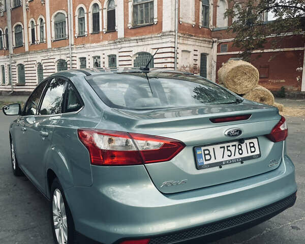 Синий Форд Фокус, объемом двигателя 2 л и пробегом 179 тыс. км за 7500 $, фото 10 на Automoto.ua
