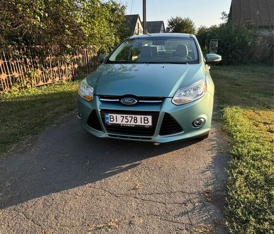 Синий Форд Фокус, объемом двигателя 2 л и пробегом 177 тыс. км за 6000 $, фото 1 на Automoto.ua