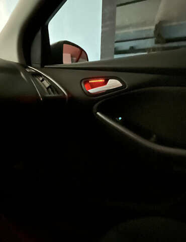 Синий Форд Фокус, объемом двигателя 2 л и пробегом 290 тыс. км за 8200 $, фото 21 на Automoto.ua