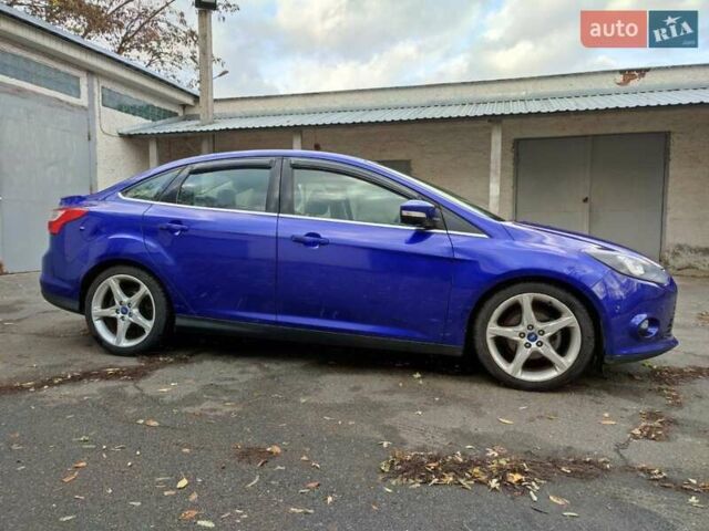 Синий Форд Фокус, объемом двигателя 2 л и пробегом 157 тыс. км за 8500 $, фото 2 на Automoto.ua