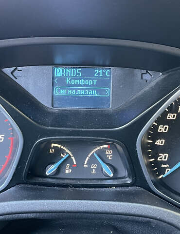 Синий Форд Фокус, объемом двигателя 2 л и пробегом 290 тыс. км за 8200 $, фото 13 на Automoto.ua