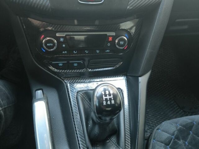 Синий Форд Фокус, объемом двигателя 1.6 л и пробегом 245 тыс. км за 7350 $, фото 9 на Automoto.ua