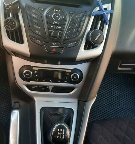 Форд Фокус 2012 у Обухове на Automoto.ua Синій Форд Фокус, об'ємом двигуна 1.6 л та пробігом 258 тис. км за 7200 $, фото 15 на Automoto.ua