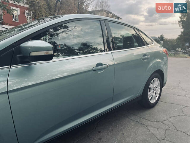 Синий Форд Фокус, объемом двигателя 2 л и пробегом 179 тыс. км за 7500 $, фото 6 на Automoto.ua