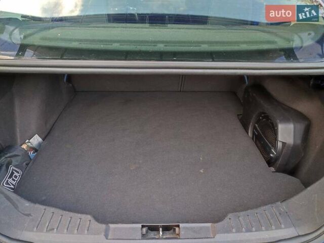 Синий Форд Фокус, объемом двигателя 2 л и пробегом 157 тыс. км за 8500 $, фото 10 на Automoto.ua