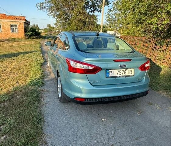 Синий Форд Фокус, объемом двигателя 2 л и пробегом 177 тыс. км за 6000 $, фото 3 на Automoto.ua