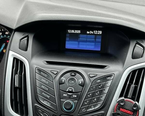 Синий Форд Фокус, объемом двигателя 2 л и пробегом 194 тыс. км за 7999 $, фото 15 на Automoto.ua