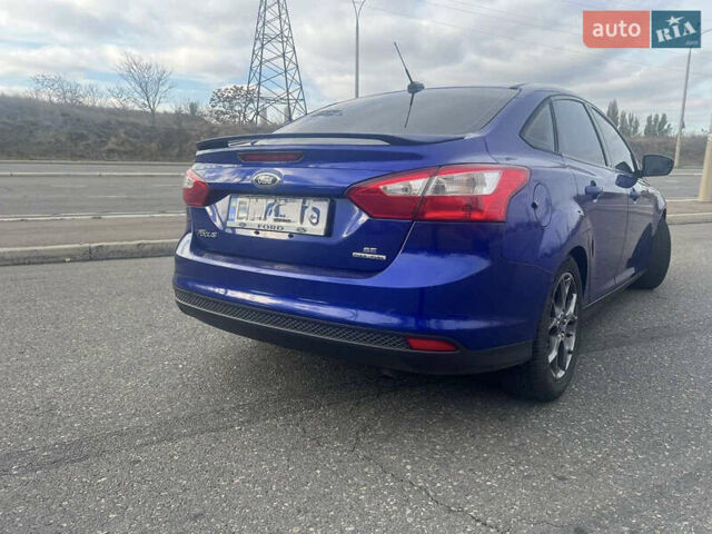 Синий Форд Фокус, объемом двигателя 2 л и пробегом 232 тыс. км за 7999 $, фото 3 на Automoto.ua