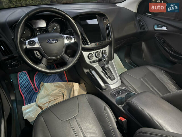 Синий Форд Фокус, объемом двигателя 2 л и пробегом 147 тыс. км за 7600 $, фото 12 на Automoto.ua