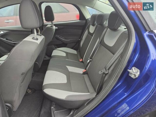 Синій Форд Фокус, об'ємом двигуна 1 л та пробігом 176 тис. км за 7300 $, фото 20 на Automoto.ua
