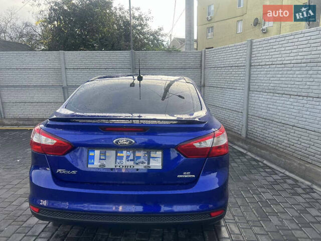 Синий Форд Фокус, объемом двигателя 2 л и пробегом 232 тыс. км за 7999 $, фото 4 на Automoto.ua