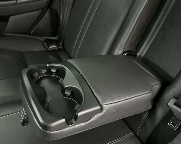 Синій Форд Фокус, об'ємом двигуна 2 л та пробігом 194 тис. км за 7200 $, фото 15 на Automoto.ua