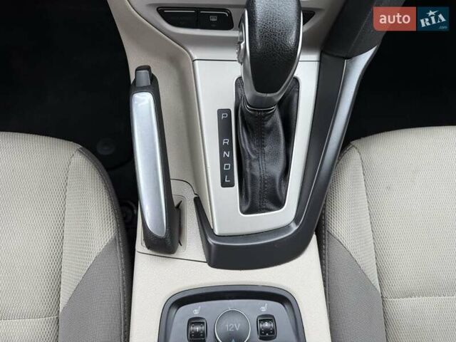 Синий Форд Фокус, объемом двигателя 2 л и пробегом 90 тыс. км за 6800 $, фото 61 на Automoto.ua