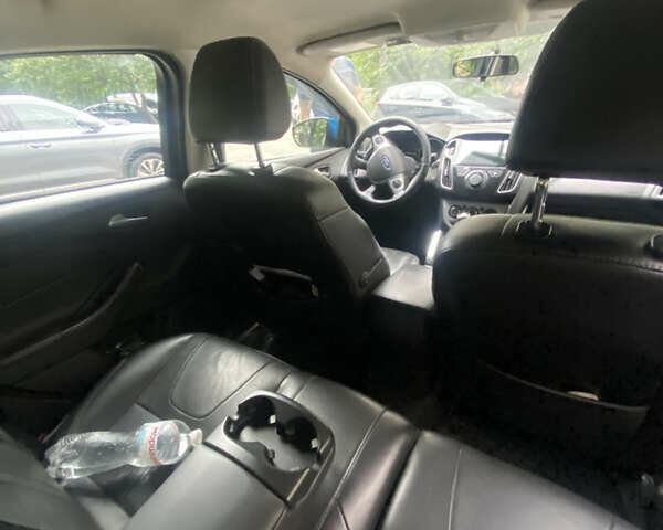 Форд Фокус 2013 в Киеве на Automoto.ua Синий Форд Фокус, объемом двигателя 2 л и пробегом 299 тыс. км за 6700 $, фото 6 на Automoto.ua
