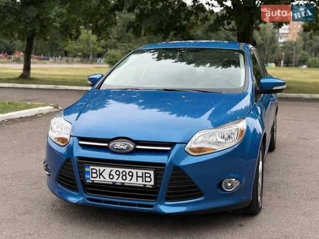 Синий Форд Фокус, объемом двигателя 2 л и пробегом 90 тыс. км за 6800 $, фото 11 на Automoto.ua