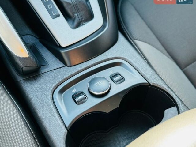 Синій Форд Фокус, об'ємом двигуна 2 л та пробігом 260 тис. км за 6300 $, фото 27 на Automoto.ua