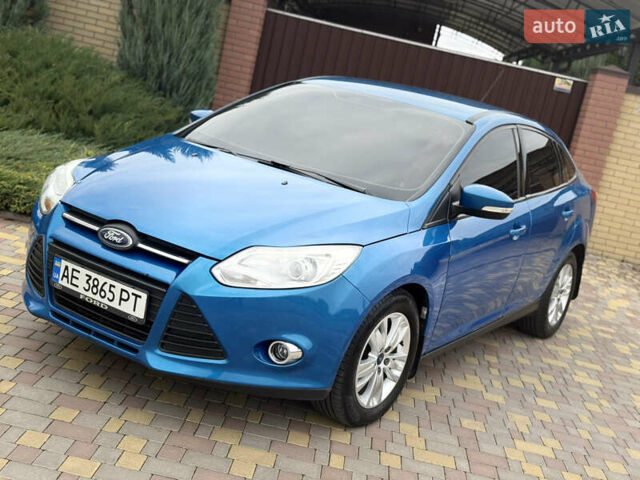 Синий Форд Фокус, объемом двигателя 2 л и пробегом 147 тыс. км за 7600 $, фото 3 на Automoto.ua